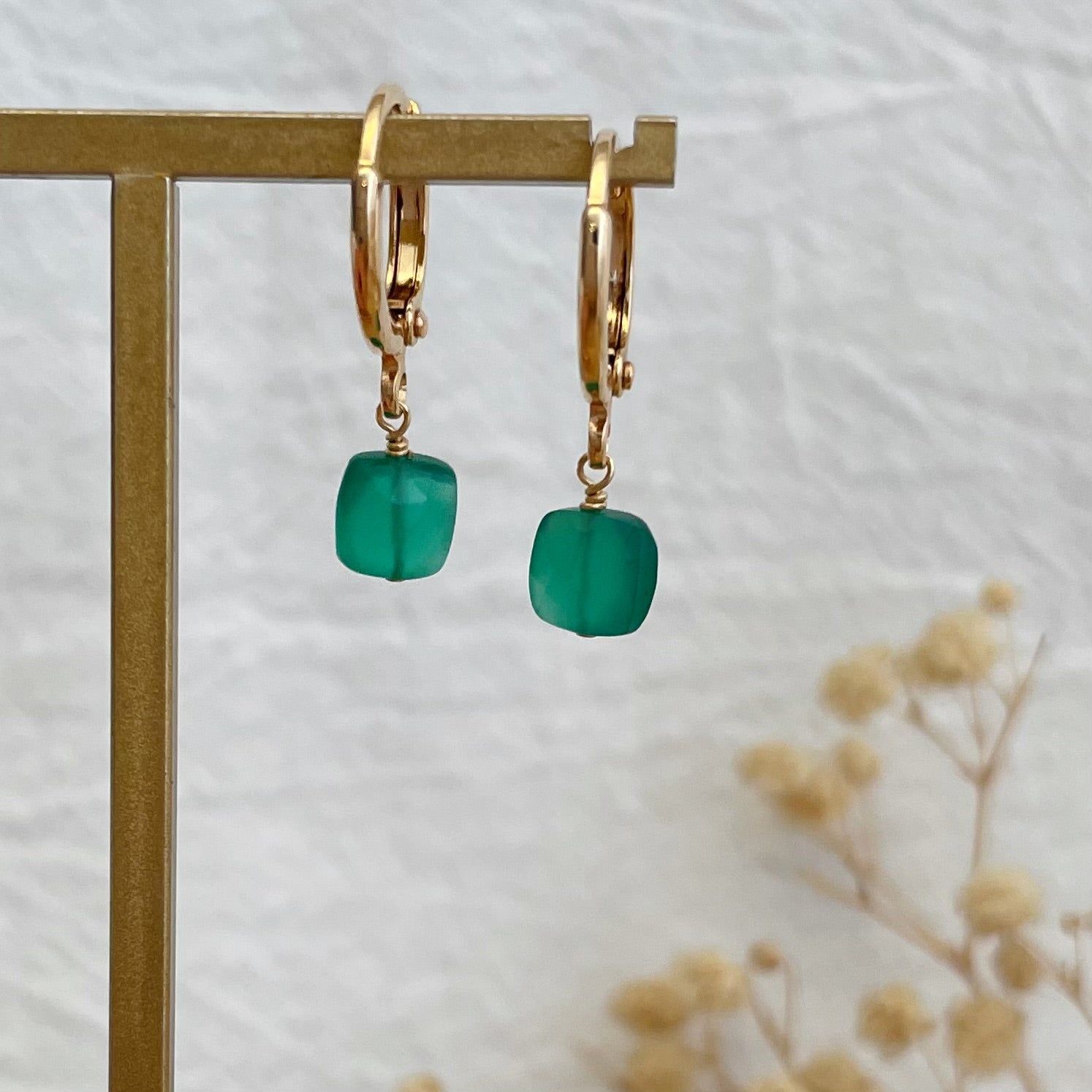 boucles d'oreilles mini créoles Emma & agate vert - plaqué or