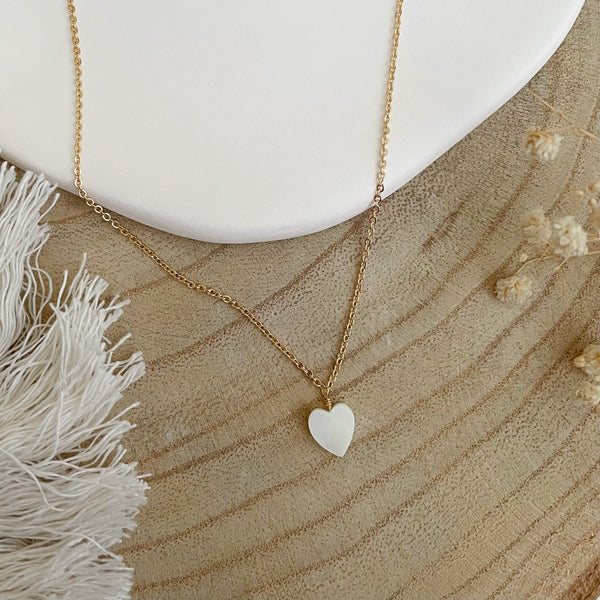 collier coeur en nacre