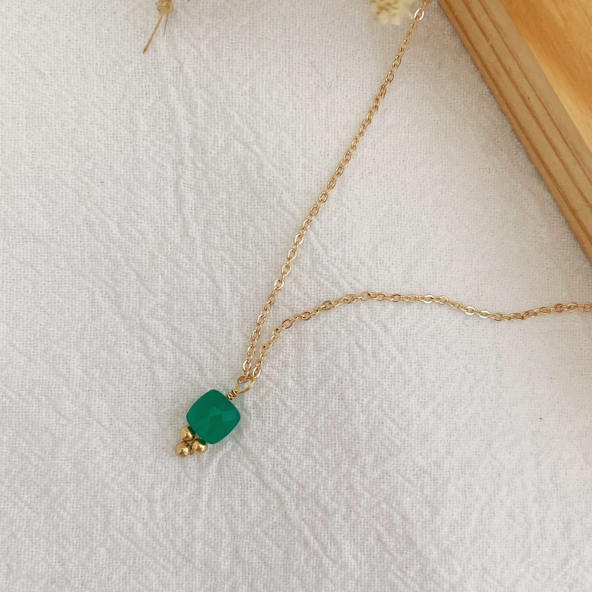 collier Célestine agate verte - plaqué or
