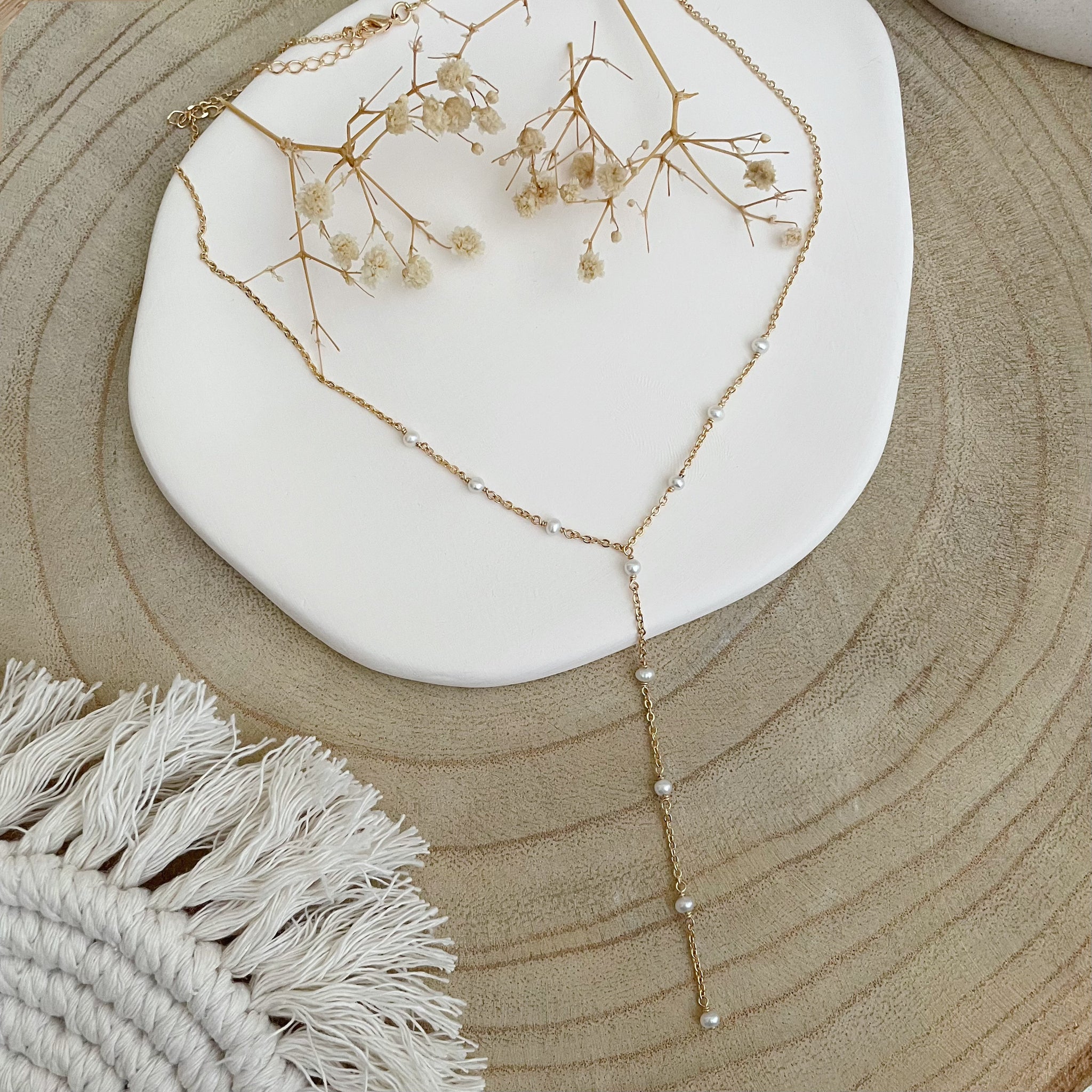 collier cravate perles - plaqué or