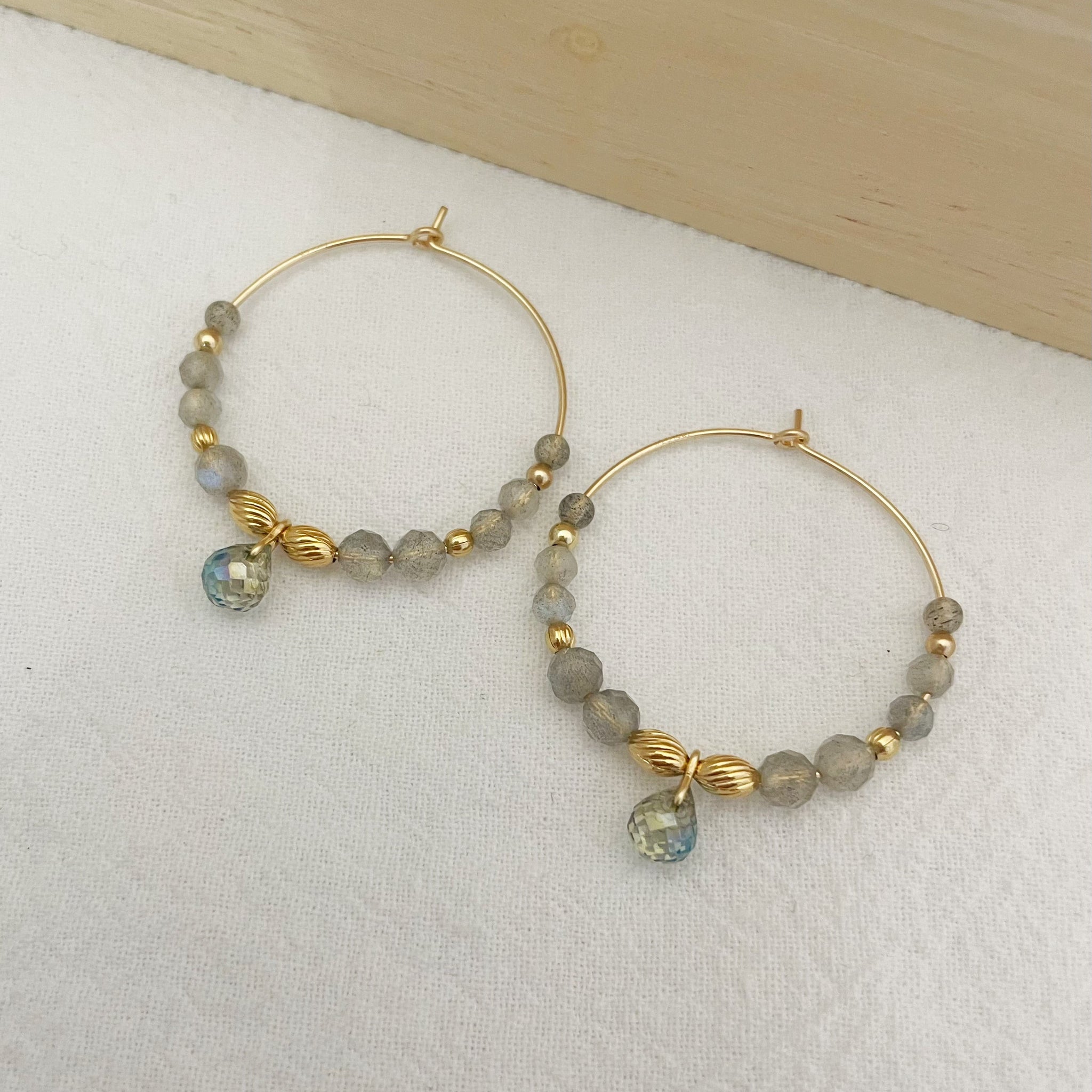 boucles d’oreilles Lilou labradorite - créoles plaqué or