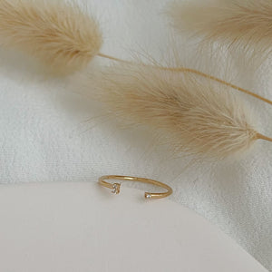bague ouverte serti de zirconiums - plaqué or