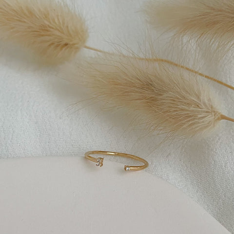 bague ouverte serti de zirconiums - plaqué or