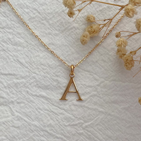 collier & médaille initial - plaqué or