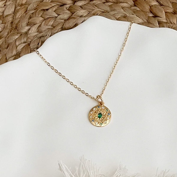 Collier médaille arabesque - plaqué or